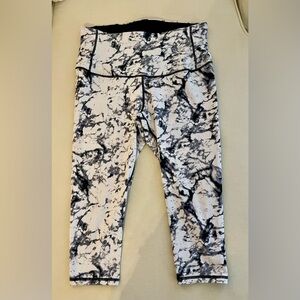 Marble Print Leggings - Large